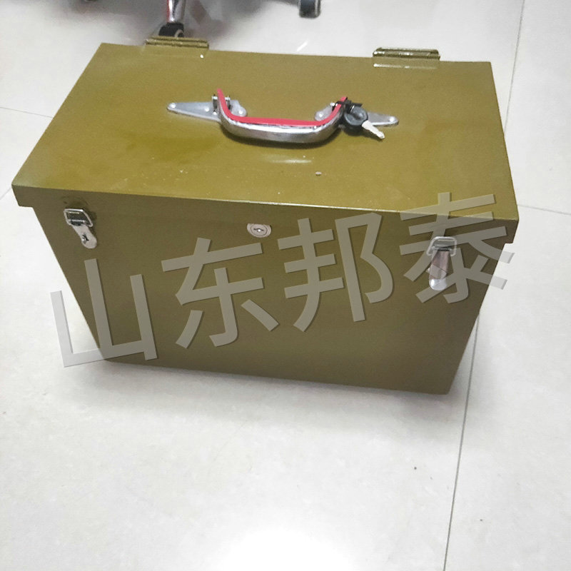 手提式炸藥雷管箱